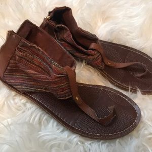Roxy Sandals